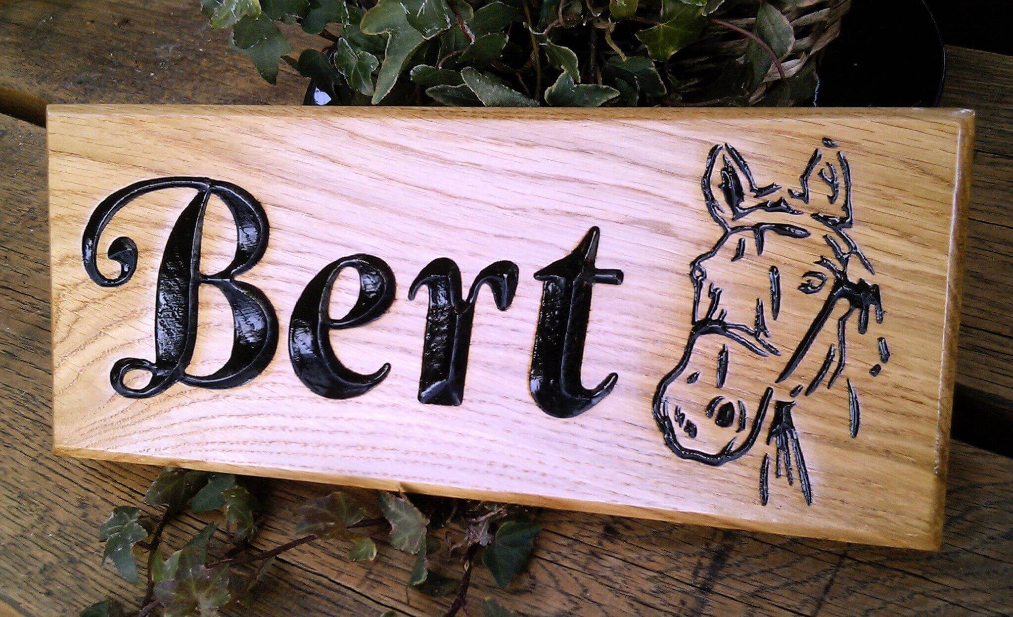 Stable Sign - Small - 265 x 110mm - Bramble Signs Engraved Wall Mounted & Freestanding Oak House Signs, Plaques, Nameplates and Wooden Gifts