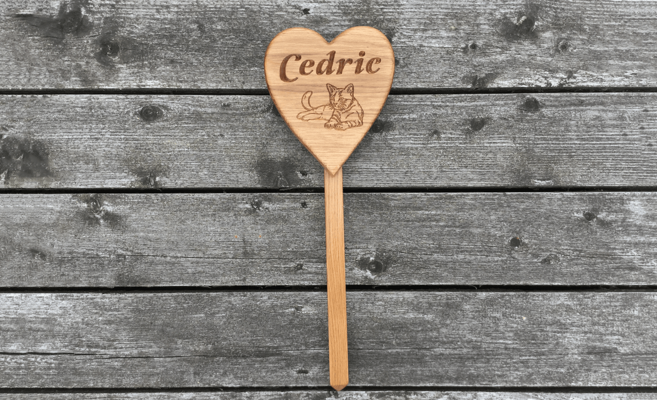 memorial Heart with stake for passed cat