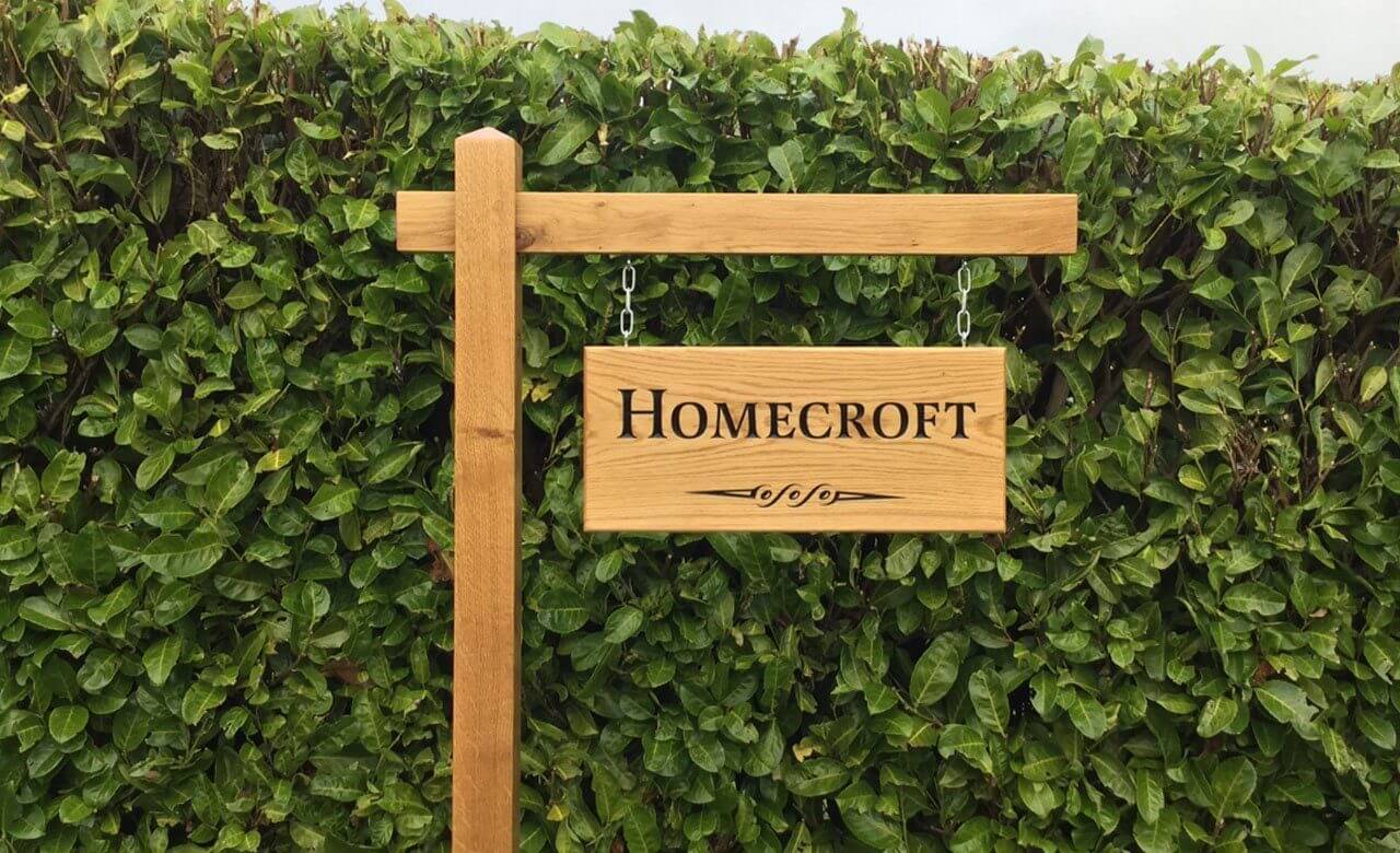 Gallows Bracket and Large Double Sided Sign - Bramble Signs Engraved Wall Mounted & Freestanding Oak House Signs, Plaques, Nameplates and Wooden Gifts