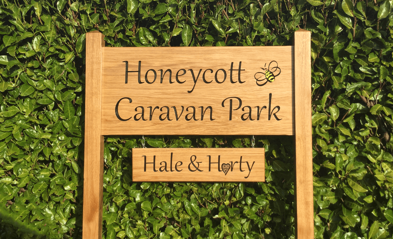 Extra Large Ladder Sign 720 x 400mm - Posts 70 x 70 x 1520mm