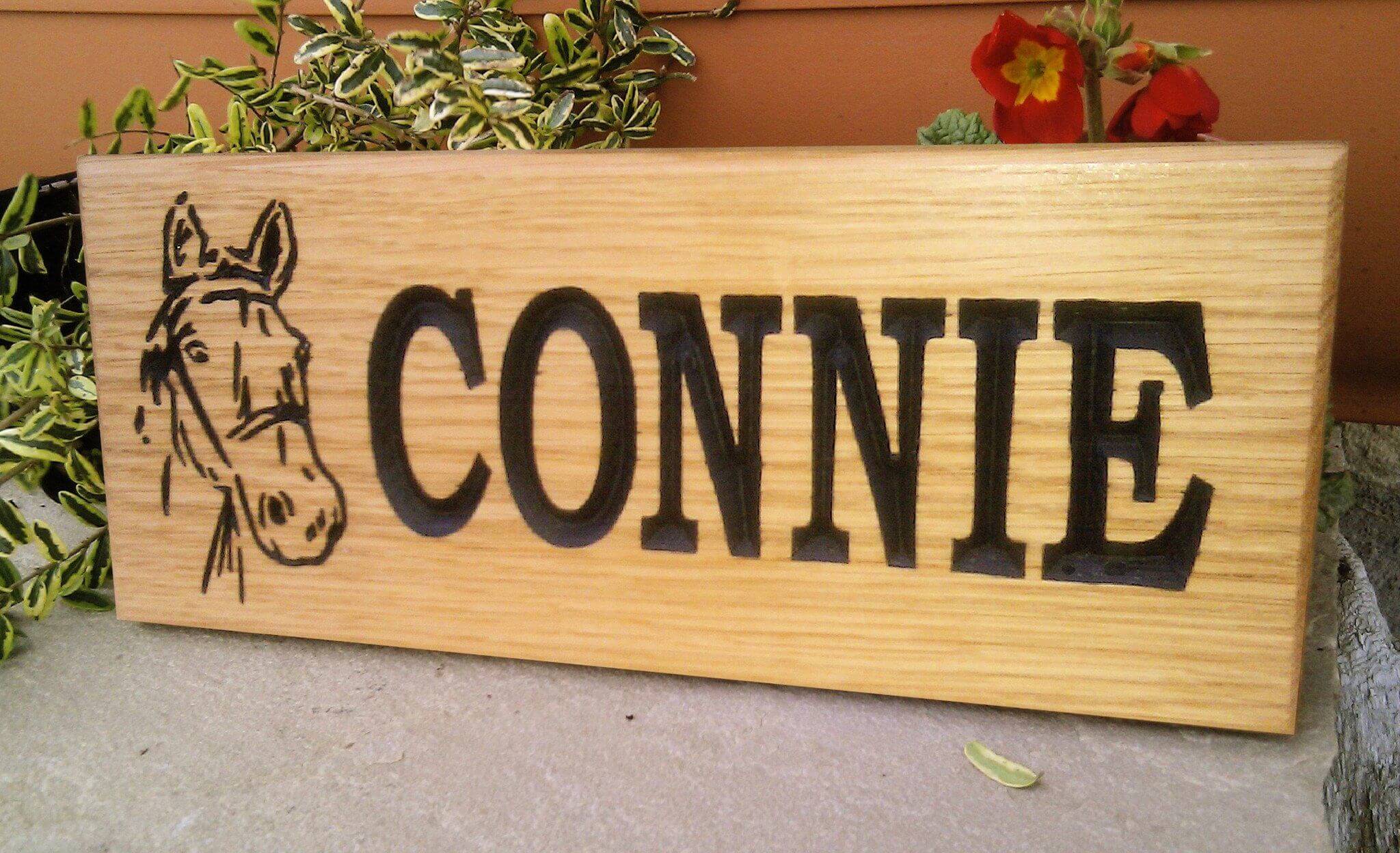 Stable Sign - Small - 265 x 110mm - Bramble Signs Engraved Wall Mounted & Freestanding Oak House Signs, Plaques, Nameplates and Wooden Gifts