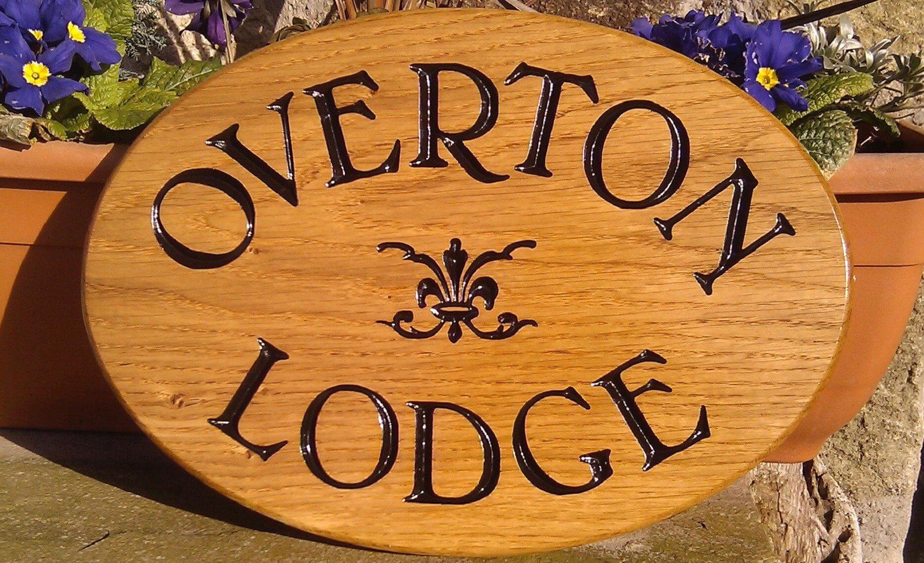 Shaped Sign - Oval - 280 x 200mm - Bramble Signs Engraved Wall Mounted & Freestanding Oak House Signs, Plaques, Nameplates and Wooden Gifts