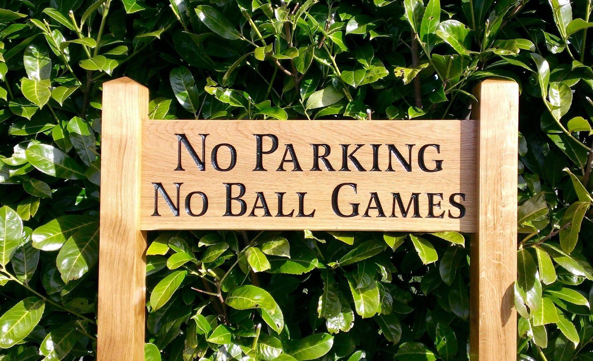 Ladder Sign - Large - 720 x 220mm - Posts 70 x 70 x 1520mm - Bramble Signs Engraved Wall Mounted & Freestanding Oak House Signs, Plaques, Nameplates and Wooden Gifts