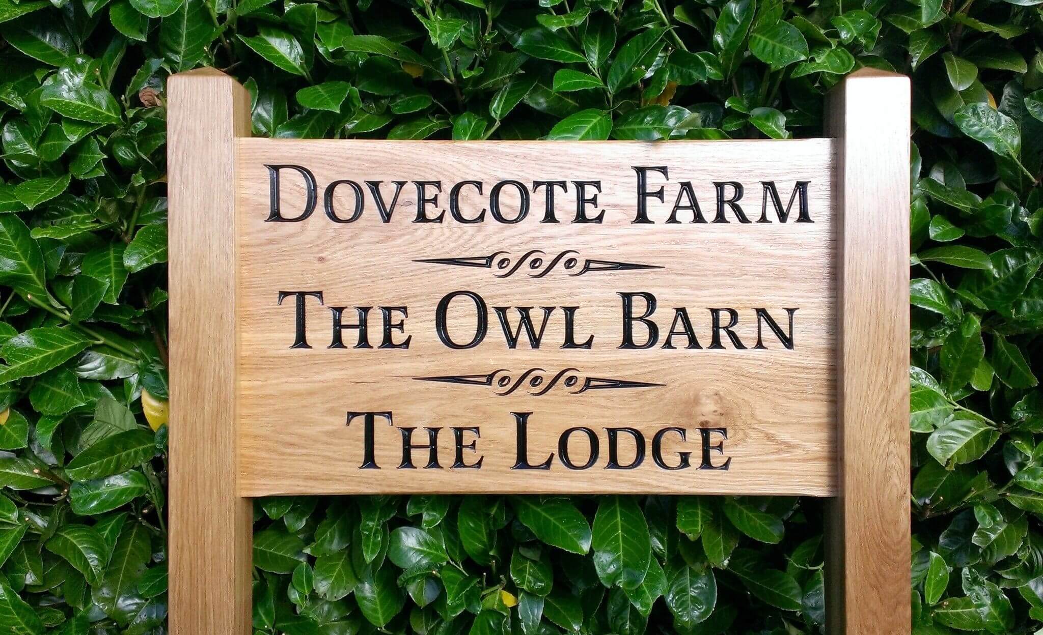 Ladder Sign - Extra Large - 720 x 400mm - Posts 70 x 70 x 1520mm - Bramble Signs Engraved Wall Mounted & Freestanding Oak House Signs, Plaques, Nameplates and Wooden Gifts