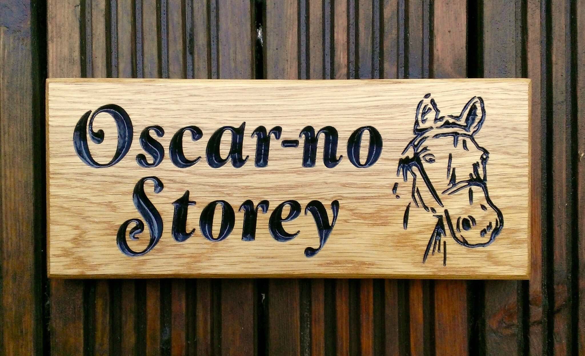 Stable Sign - Small - 265 x 110mm - Bramble Signs Engraved Wall Mounted & Freestanding Oak House Signs, Plaques, Nameplates and Wooden Gifts