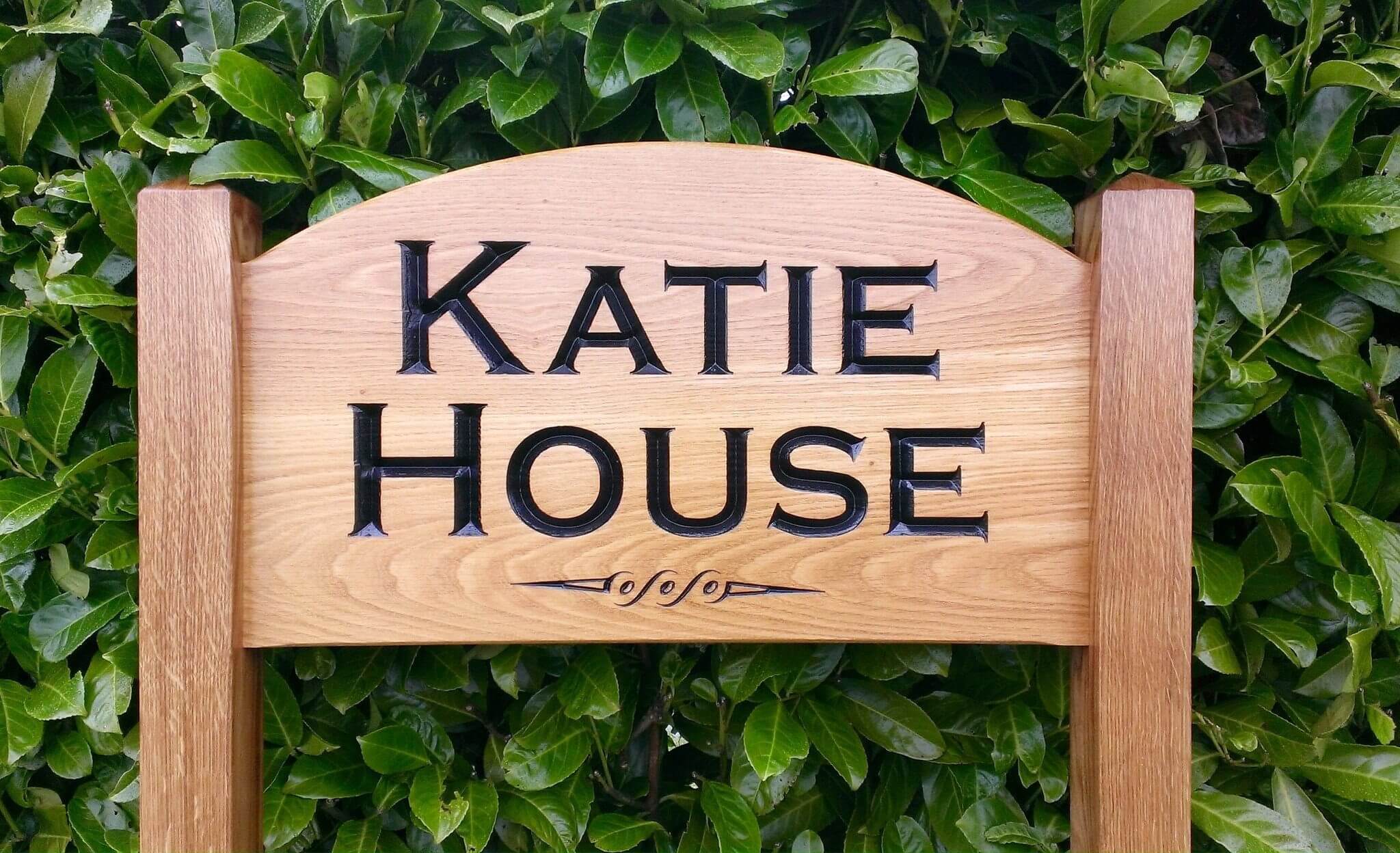 Ladder Sign - Extra Large Shaped - 720 x 400mm - Posts 70 x 70 x 1520mm - Bramble Signs Engraved Wall Mounted & Freestanding Oak House Signs, Plaques, Nameplates and Wooden Gifts