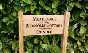 Medium Ladder Sign with 3 lines of text divided by engraved scrolls